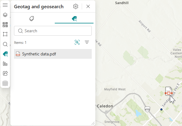 Documents in the Geosearch documents pane match the feature geotags